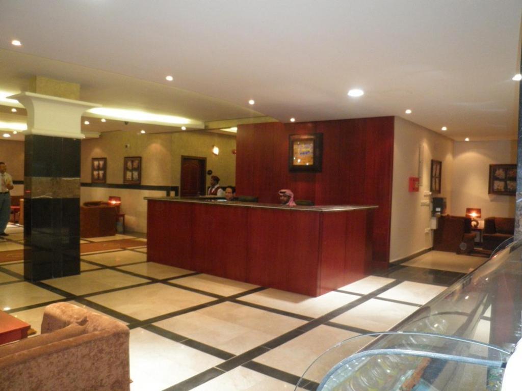 Al Muhaidb Al Nadwa Riyadh Ngoại thất bức ảnh